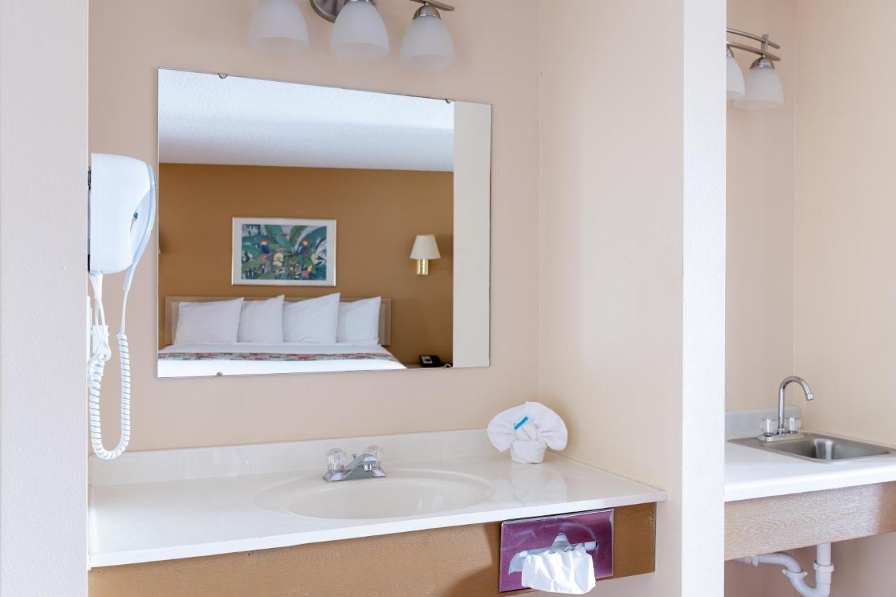 Aloha Beach Resort 위스콘신 델즈 외부 사진